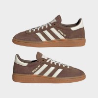 Ghete pentru dame Adidas Handball Spezial Earth Strata/Off White/Gum, s.38.5 imaginea #2 — magazin online Desire.md