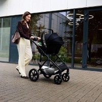 Scaun auto pentru copii Kinderkraft Mink Pro 2 i-Size Black (KCMINPR2BLK0000) imaginea #4 — magazin online Desire.md