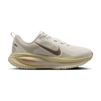 Adidași pentru dame Nike Vomero 18 Sail/Light Khaki/Filbert/Metallic Gold Grain, s.38 imaginea #3 — magazin online Desire.md