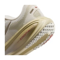 Adidași pentru dame Nike Vomero 18 Sail/Light Khaki/Filbert/Metallic Gold Grain, s.38 imaginea #7 — magazin online Desire.md
