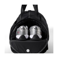 Сумка Nike One Duffel 35L Black/Iron Grey фото №8 — интернет-магазин Desire.md