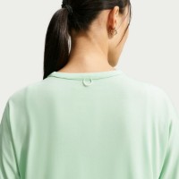 Женская футболка Nike 24.7 ImpossiblySoft Light Dri-FIT Cucumber Calm/Illusion Green, s.S фото №6 — интернет-магазин Desire.md