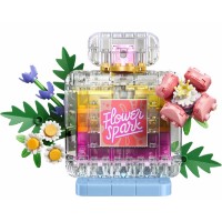 Set de construcție Lego Creator: Floral Decor Perfume Bottle (31383)