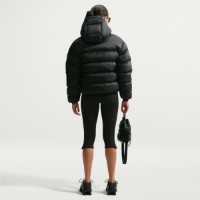 Женская куртка Nike Sportswear Therma-FIT Black/Sail, s.L фото №3 — интернет-магазин Desire.md