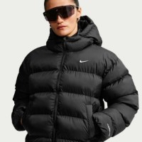 Женская куртка Nike Sportswear Therma-FIT Black/Sail, s.L фото №4 — интернет-магазин Desire.md