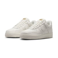 Ghete pentru dame Nike Air Force 1 07 Sail/White, s.36.5