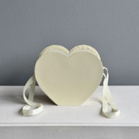Коробка New World Handbag-Heart Beige (W5356)