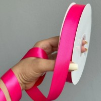 Panglică din satin cu două fețe Ding Xin 2.5cm Shocking Pink (#0175) imaginea #2 — magazin online Desire.md