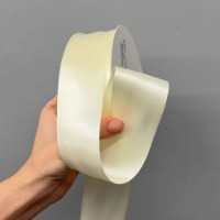 Panglică din satin cu două fețe Ding Xin 5cm Ivory (#0028) imaginea #2 — magazin online Desire.md