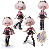 Păpușa ChiToys Hello Kitty Manga Golden Diva Roller (HKTF1000) imaginea #3 — magazin online Desire.md