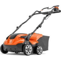 Mașina pentru greblat Husqvarna S138i 