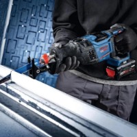 Сабельная пила Bosch B06016C4101 фото №3 — интернет-магазин Desire.md