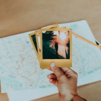 Hârtie foto Polaroid Color Film for i-Type Golden Moments Double Pack imaginea #3 — magazin online Desire.md