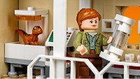 Set de construcție Lego Jurassic World: Indoraptor Rampage at Lockwood Estate (75930)