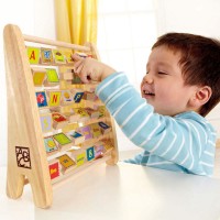 Materialul de numărare Hape Alphabet Abacus (E1002A) imaginea #3 — magazin online Desire.md