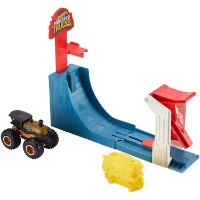 Set jucării transport Mattel Hot Wheels Big Air Breakout Set (GCG00)