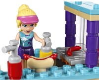 Конструктор Lego Friends: Amusement Park Hot Dog Van (41129) фото №5 — интернет-магазин Desire.md
