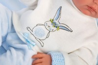 Кукла Llorens Bimbo Con Cojin Celeste (63555) фото №2 — интернет-магазин Desire.md