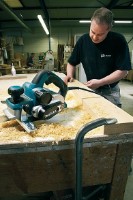 Рубанок Makita KP0810 фото №2 — интернет-магазин Desire.md