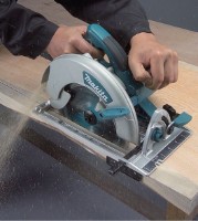 Fierăstrău circular Makita 5008MG imaginea #2 — magazin online Desire.md