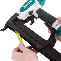 Stapler pneumatic Makita AT638A imaginea #3 — magazin online Desire.md