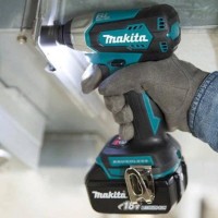 Mașină de înșurubat cu impact Makita DTW180Z imaginea #4 — magazin online Desire.md