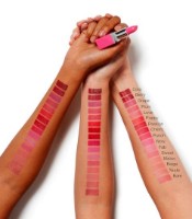 Ruj de buze Clinique Pop Lip Colour + Primer 04 Beige Pop imaginea #2 — magazin online Desire.md