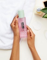 Лосьон для лица Clinique Clarifying Lotion 3 200ml фото №2 — интернет-магазин Desire.md