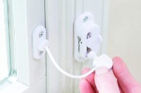 Blocator de ferestre DreamBaby Breezz-Guard (F928)  imaginea #2 — magazin online Desire.md