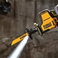 Сабельная пила DeWalt DCS312NT фото №3 — интернет-магазин Desire.md