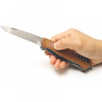 Мультитул Victorinox Range Wood 0.9561.63 фото №5 — интернет-магазин Desire.md