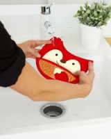 Слюнявчик Skip Hop Fold & Go Zoo Fox (9I415310) фото №3 — интернет-магазин Desire.md