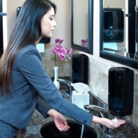 Dozator săpun lichid Tork S4 Black (561608) imaginea #4 — magazin online Desire.md