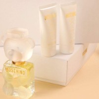 Set de parfumuri pentru ea Moschino Toy 2 EDP 50ml + Body Lotion 50ml + Shower Gel 50ml imaginea #2 — magazin online Desire.md
