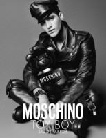Parfum pentru el Moschino Toy Boy EDP 100ml imaginea #4 — magazin online Desire.md