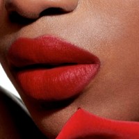 Ruj de buze Christian Dior Ultra Care Liquid 866 Romantic imaginea #3 — magazin online Desire.md