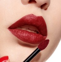 Ruj de buze Christian Dior Ultra Care Liquid 966 Desire imaginea #2 — magazin online Desire.md