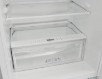 Встраиваемый холодильник Sharp SJB1243M01XEU