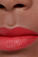 Ruj de buze Chanel Rouge Allure Velvet Luminous Matte 57 Rouge Feu imaginea #4 — magazin online Desire.md