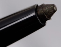 Creion pentru ochi Chanel Stylo Yeux Waterproof 951 Khaki Intense imaginea #3 — magazin online Desire.md