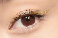 Creion pentru ochi Christian Dior Diorshow 24H Stylo Waterproof 556 Pearly Gold imaginea #2 — magazin online Desire.md