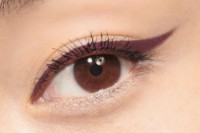 Creion pentru ochi Christian Dior Diorshow 24H Stylo Waterproof 861 Matte Red imaginea #2 — magazin online Desire.md