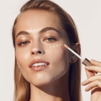 Консилер для лица Estee Lauder Double Wear Stay-in-Place Flawless Wear 1N 7ml фото №3 — интернет-магазин Desire.md