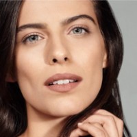 Ruj de buze Estee Lauder Pure Color Envy Matte Sculpting Lipstick 547 Wilder imaginea #3 — magazin online Desire.md