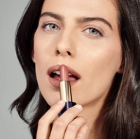 Ruj de buze Estee Lauder Pure Color Envy Matte Sculpting Lipstick 551 Impressionable imaginea #3 — magazin online Desire.md