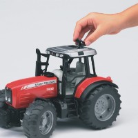 Трактор Bruder Massey Ferguson 7480 (2045) фото №3 — интернет-магазин Desire.md