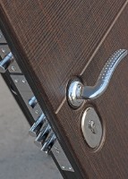 Входная дверь Ferroni Chicago Tsarga Oak Chalet Cinnamon 860mm R фото №3 — интернет-магазин Desire.md