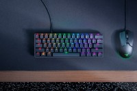 Клавиатура Razer Huntsman Mini-Clicky Optical Switch EN (RZ03-03390100-R3M1) фото №2 — интернет-магазин Desire.md