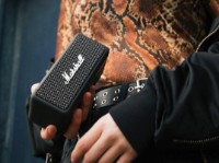 Портативная акустика Marshall Emberton Black фото №3 — интернет-магазин Desire.md