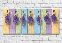 Картина Magic Color Hanging bunches of lavender on colorful background (3565230)